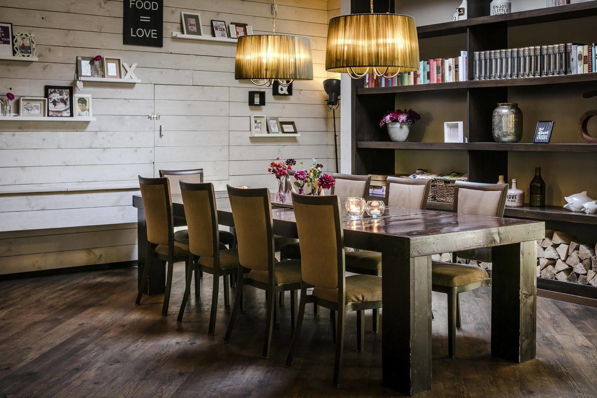 Fletcher Hotel-Restaurant Mooi Veluwe Putten Bagian luar foto